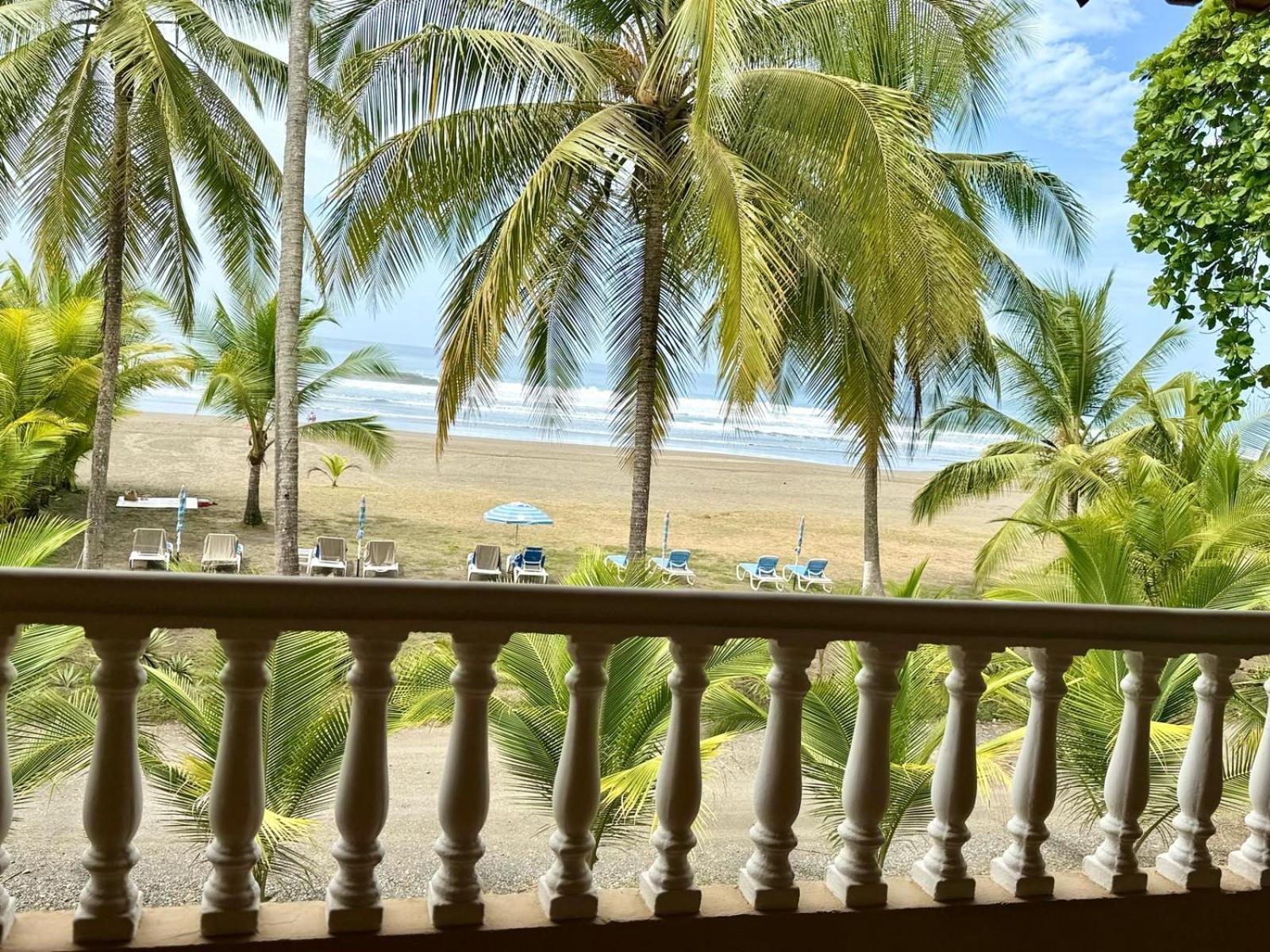 Hotel Delfin Playa Bejuco Esterillos Este Exteriör bild
